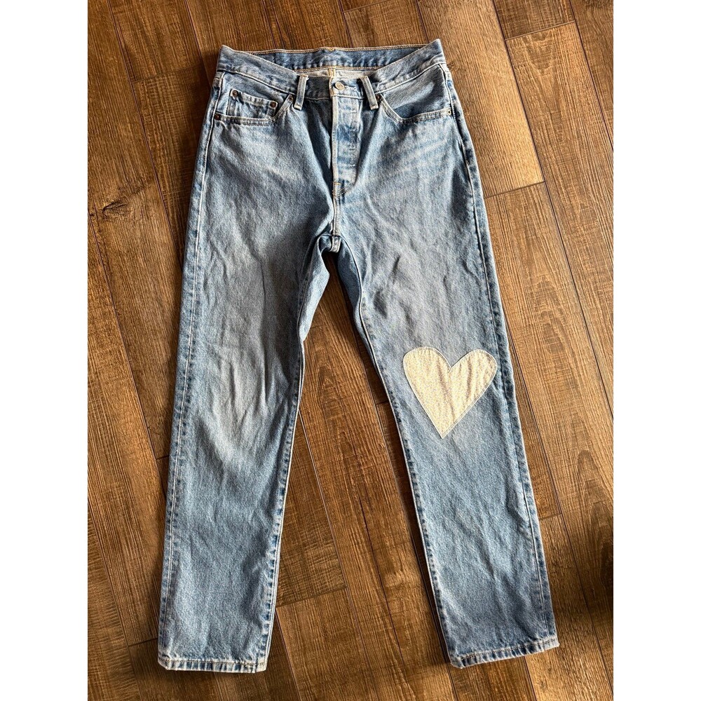 Women’s Levi’s 501 150th Anniversary Straight Jeans Sz. 28/30 Heart
